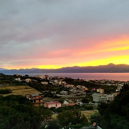 Alojamento de Acomodação e Pequeno-almoço Feudo 43 Reggio di Calabria